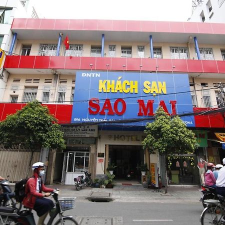 Hotel Khach San Sao Mai Thành Pho Ho Chí Minh Esterno foto